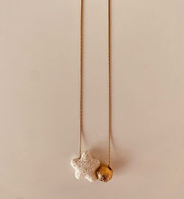 Load image into Gallery viewer, DAINA - Delicate summer lava starfish necklace