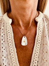 Load image into Gallery viewer, Minimalist mother of pearl necklace on a snake chain.
