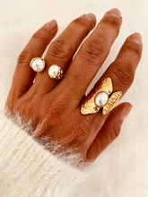 Load image into Gallery viewer, Women's adjustable freshwater pearl statement ring with an organic sculptural design, perfect for everyday elegance and special occasions.