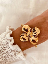 Load image into Gallery viewer, MARTJE - Flower Open Cuff Bracelet