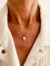 Load image into Gallery viewer, OMIE - Pearl and Gold Ball Necklace