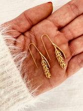 Load image into Gallery viewer, TAI - Ear Of Wheat Earrings