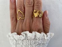 Load image into Gallery viewer, Adjustable gold ring inspired by natural leaf shapes
