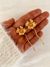 Load image into Gallery viewer, KEYLA organic flower statement earrings in gold stainless steel.
