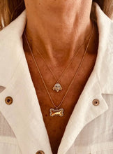 Load image into Gallery viewer, Bernat Jewelry AKIKO necklace combining timeless elegance with a playful dog-inspired pendant for everyday wear.
