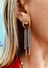 Učitaj sliku u preglednik galerije, Gold moon tassel earrings worn with casual outfit demonstrating modern minimalist everyday jewelry style
