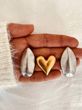 Load image into Gallery viewer, Minimalist heart stud earrings for women.
