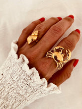 Load image into Gallery viewer, sculptural-gold-shell-ring-inspired-by-ocean-elements
