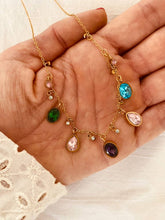 Učitaj sliku u preglednik galerije, Necklace held in hand showing size of stones and chain proportions for real life reference
