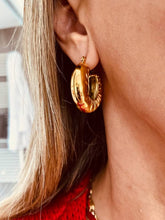 Load image into Gallery viewer, GALATEA - Chunky Hollow Hoop Textured Earrings
