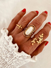 Load image into Gallery viewer, Elegant gold branch ring for women with botanical leaf design and luxury styling
