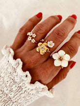 Load image into Gallery viewer, Delicate shell flower ring styled for elegant everyday wear
