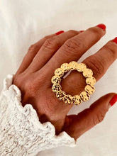 Load image into Gallery viewer, HAMAKO - Stainless steel round hollow big adjustable ring
