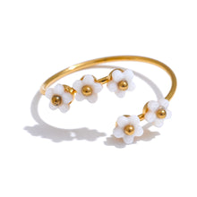 Load image into Gallery viewer, Adjustable statement ring with natural shell flower and elegant design
