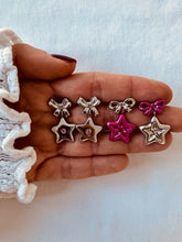 Učitaj sliku u preglednik galerije, Modern stainless steel bow knot dangle earrings with elegant star design
