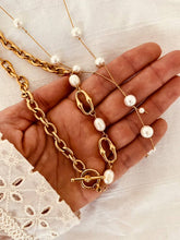 Load image into Gallery viewer, Minimalist styling with freshwater pearl necklace and gold chain
