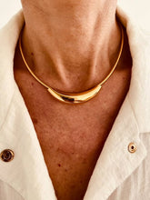 Load image into Gallery viewer, NYOKO - Cylinder Choker Necklace
