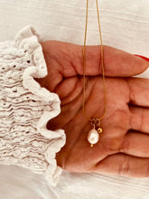 Load image into Gallery viewer, OMIE - Pearl and Gold Ball Necklace
