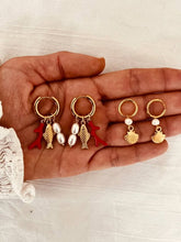 Load image into Gallery viewer, Elegant Mediterranean hoop earrings for everyday styling.

