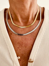 Load image into Gallery viewer, snake chain necklace worn on model
