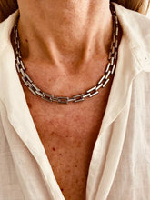 Load image into Gallery viewer, chunky chain necklace evening styling
