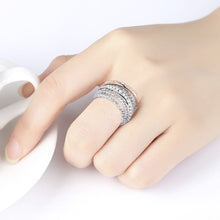 Učitaj sliku u preglednik galerije, Luxury women's Designer rings unique jewelry one row gold-color pave setting one row Crystal Accessories Big ring
